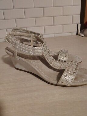 New York Transit Embellished Silver Wedge Sandals for Women 7.5